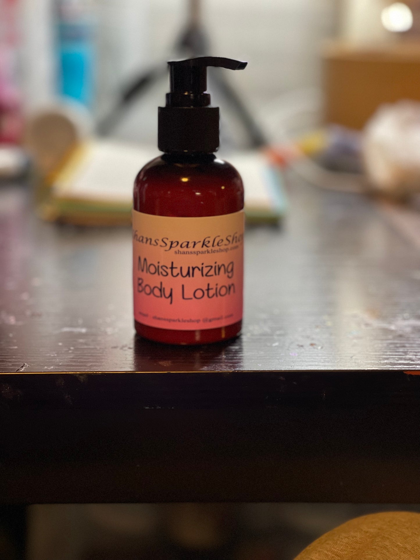 *MOISTURIZING BODY LOTION