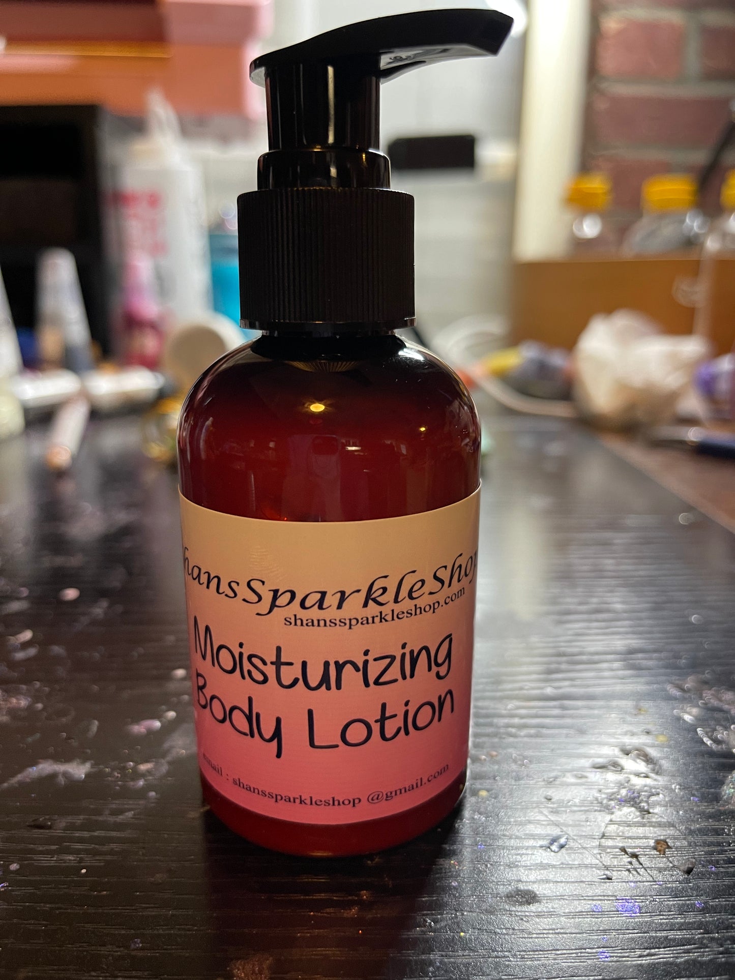 *MOISTURIZING BODY LOTION