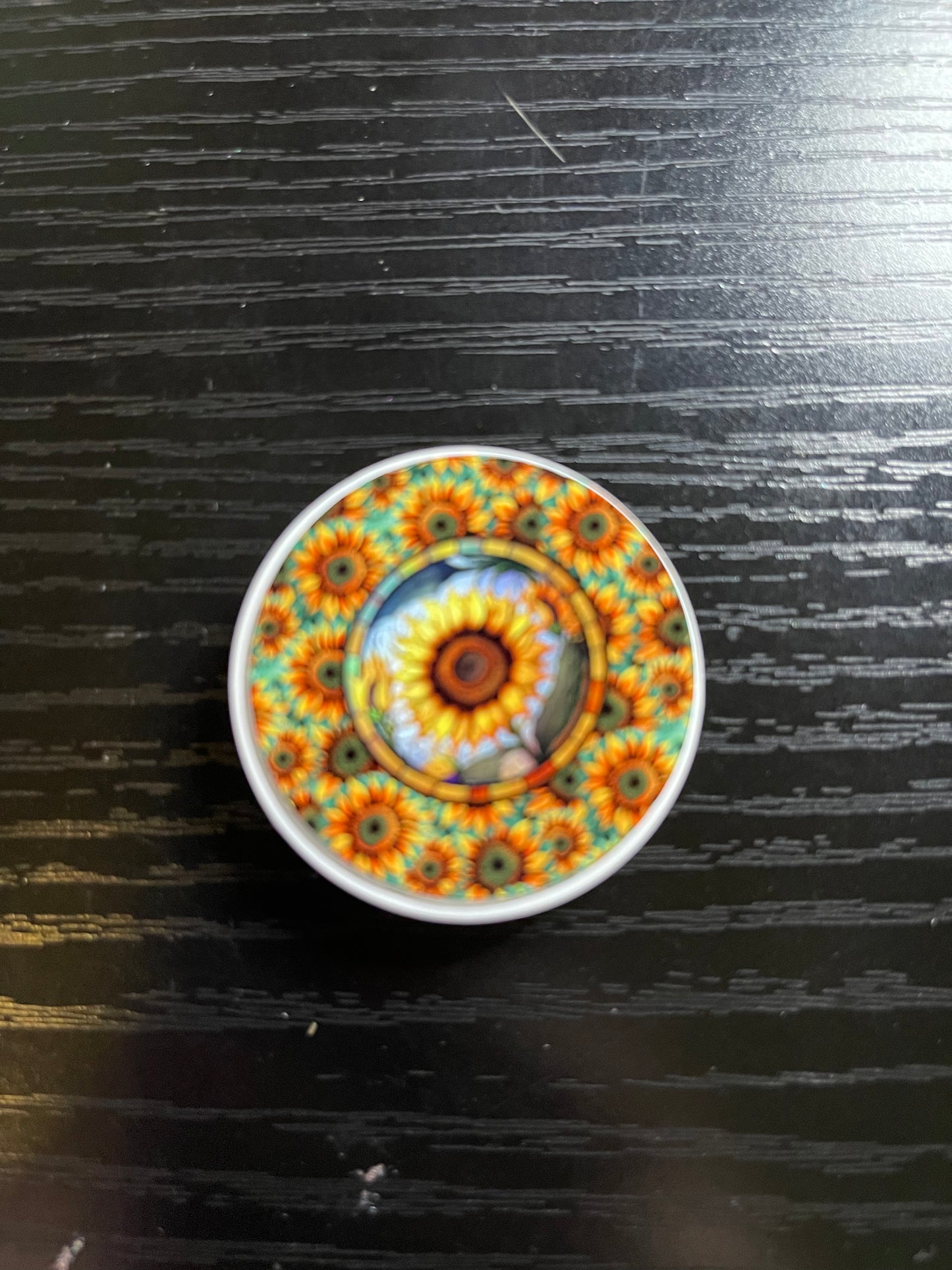 POP SOCKETS